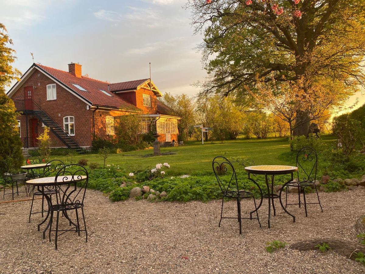 Villa Sandby B&B Borrby 외부 사진