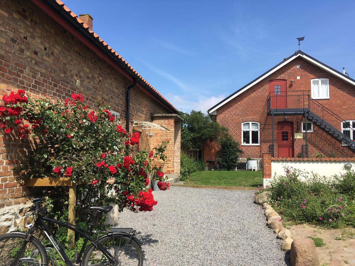 Villa Sandby B&B Borrby 외부 사진